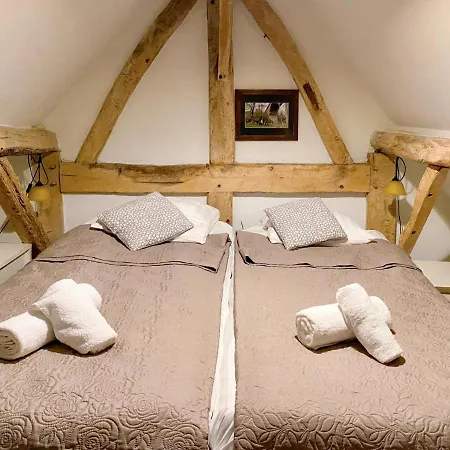 Beautiful Appartment In Voeren 펜션